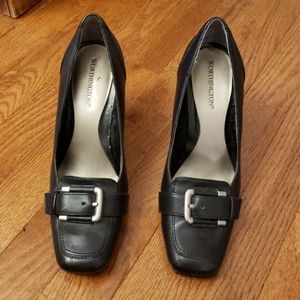 Size 7 Leather Upper Black Heal